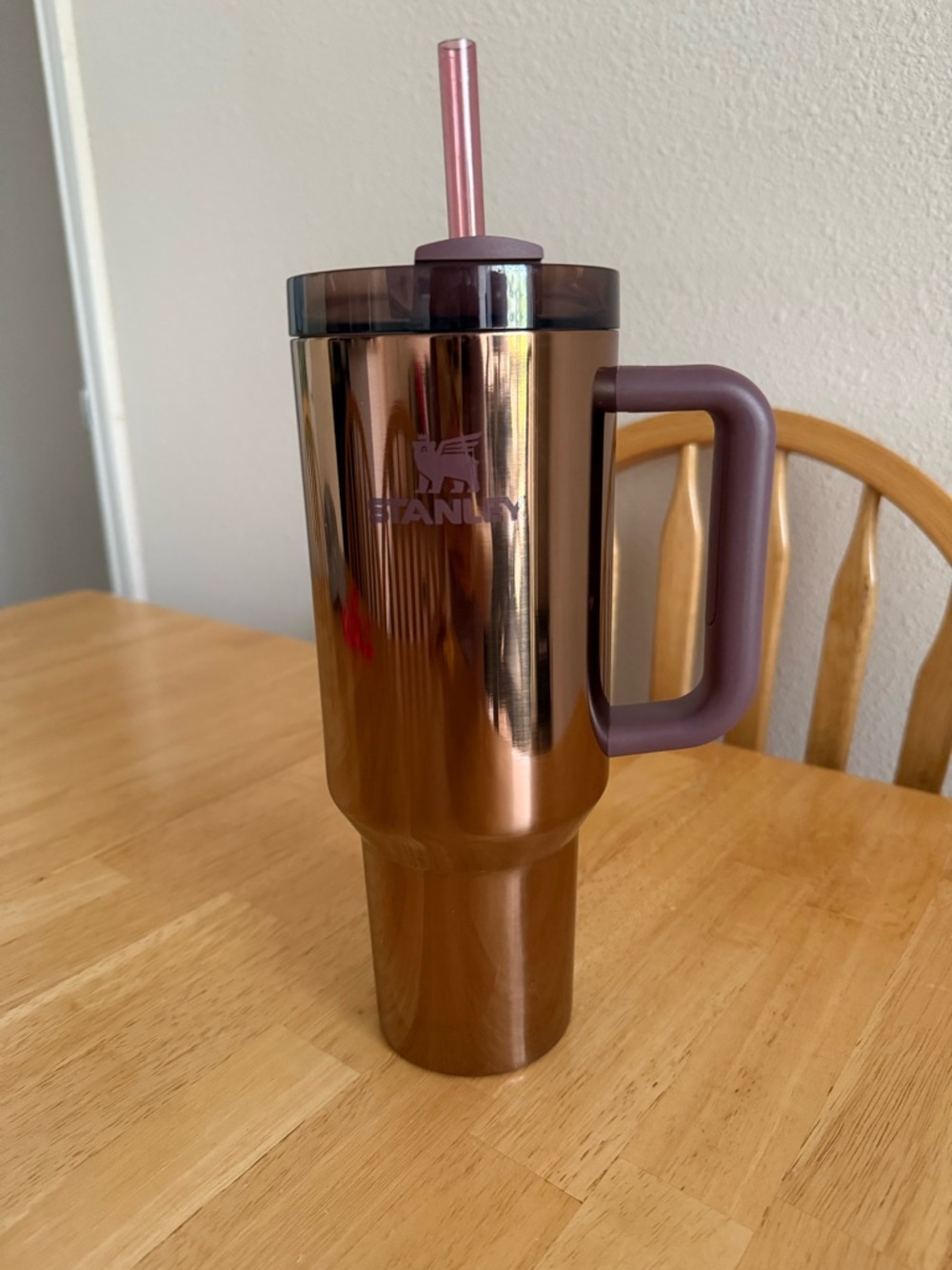 Stanley The Mesa Rose Quencher Flowstate Tumbler 40oz - Polished Rose Gold